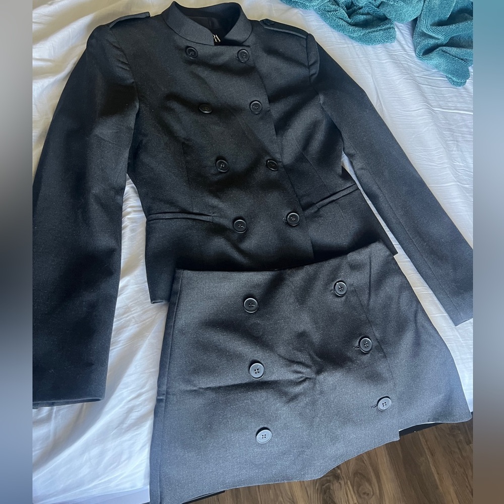 Rare Zara Dark Gray Double-Breasted Pea Coat and Short Skirt Set